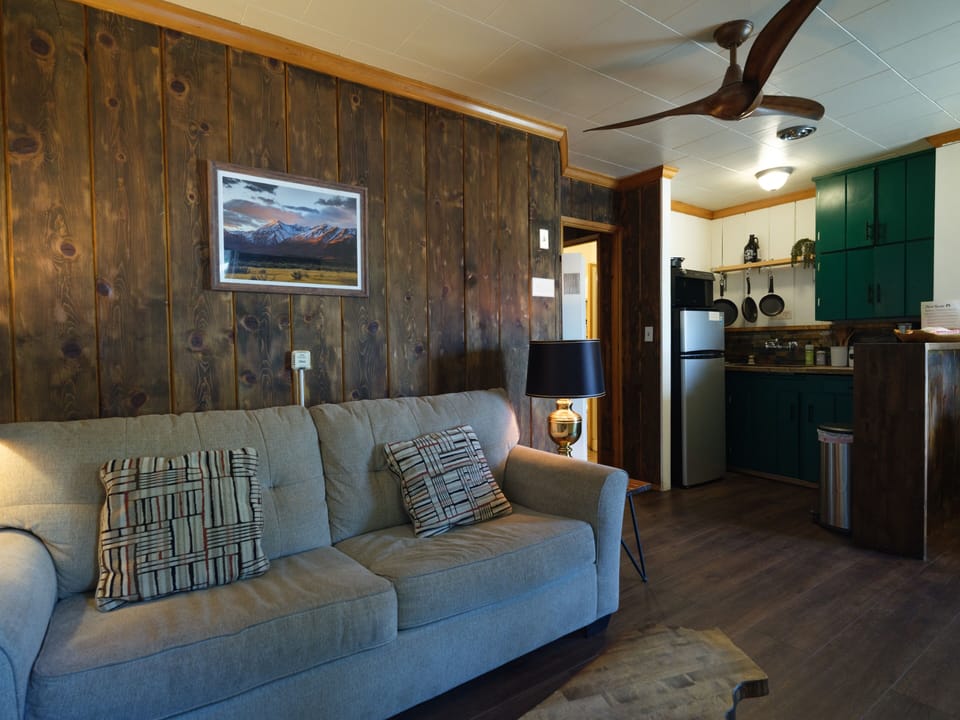 Lake Front Cabins Cabin in June Lake
