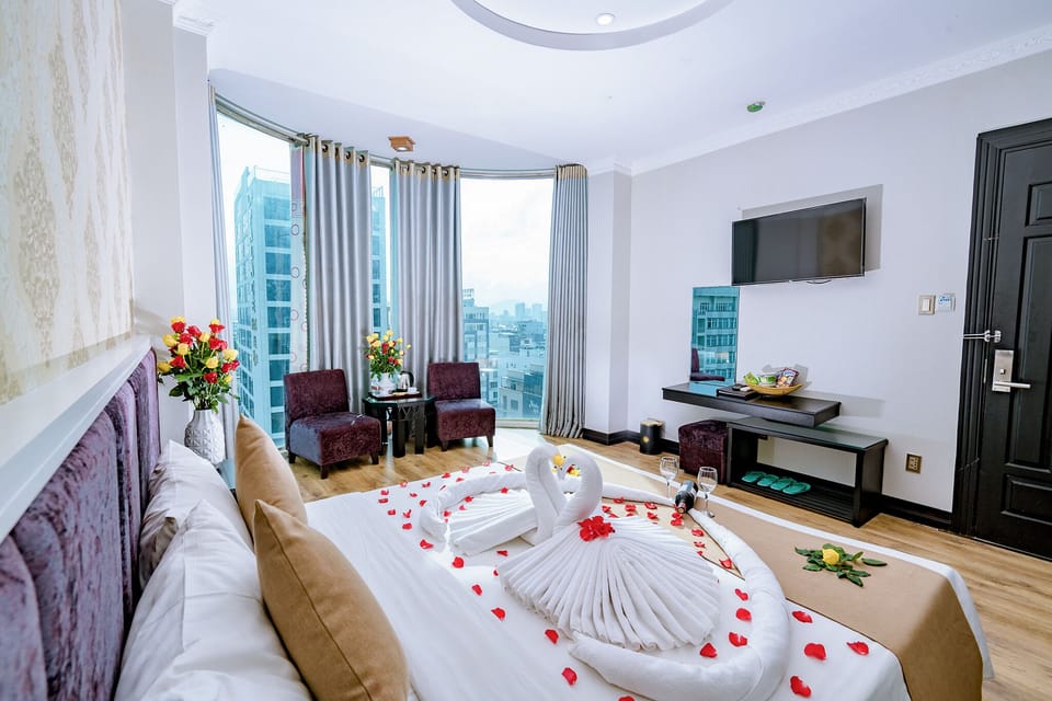 Signature Double Room, City View | 2 bedrooms, premium bedding, down comforters, minibar