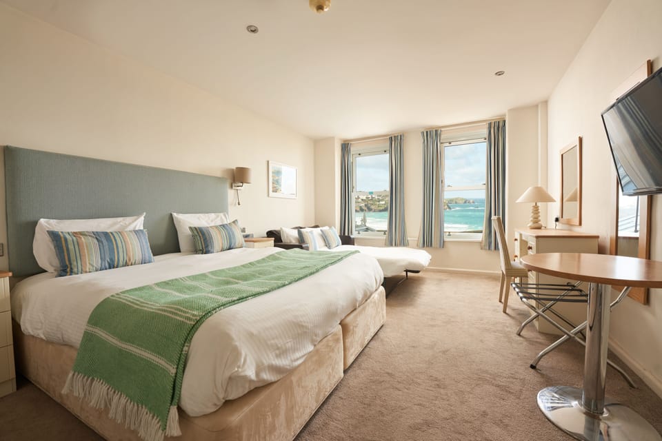 Family Room, Sea View | Desk, iron/ironing board, bed sheets, wheelchair access