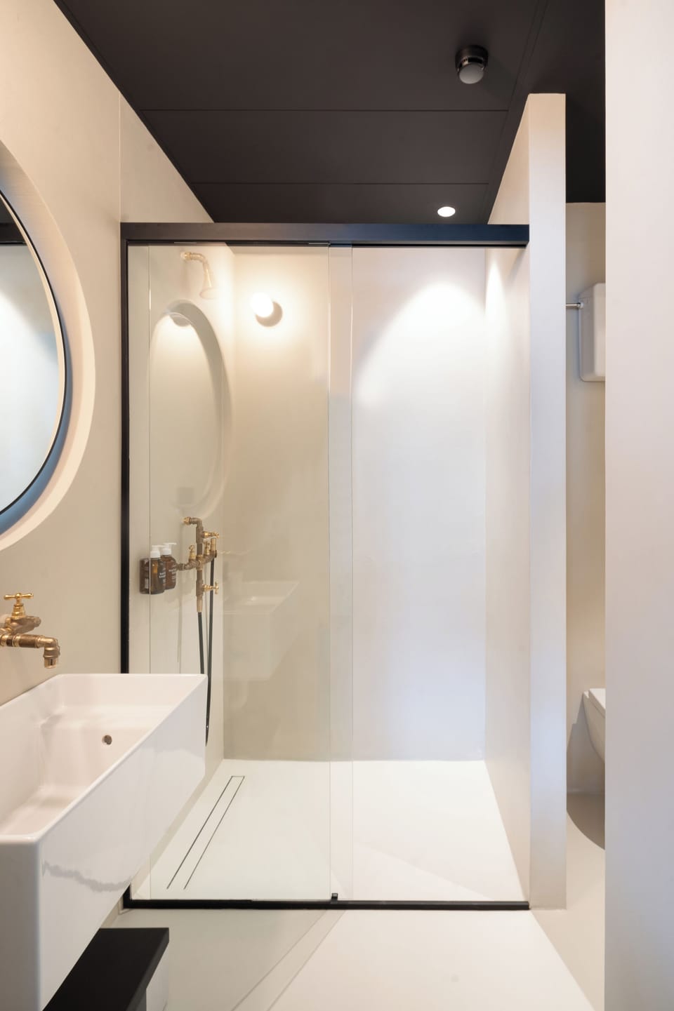 Shower, eco-friendly toiletries, hair dryer, towels