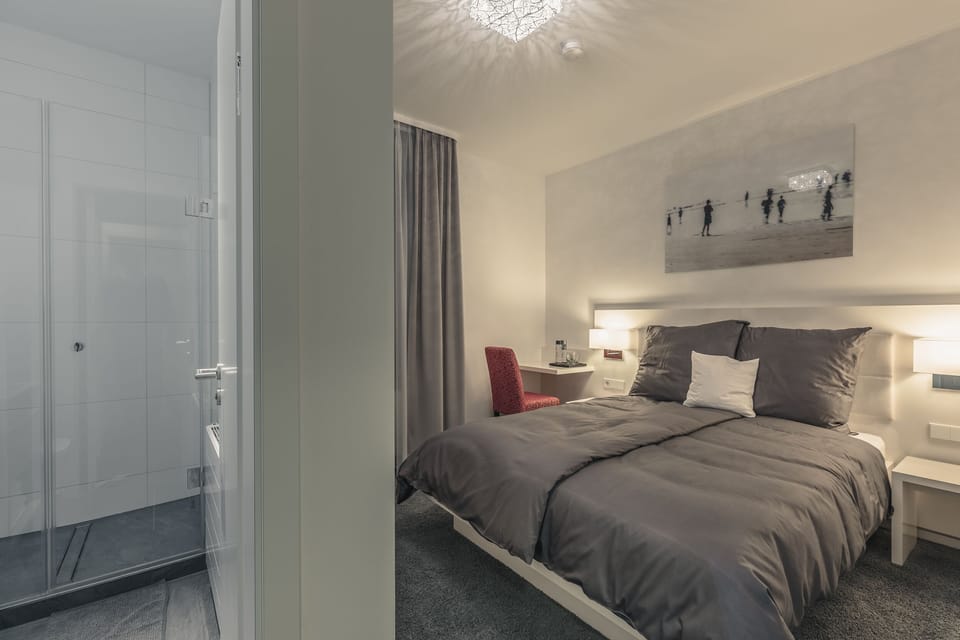 Double Room | In-room safe, individually decorated, desk, laptop workspace