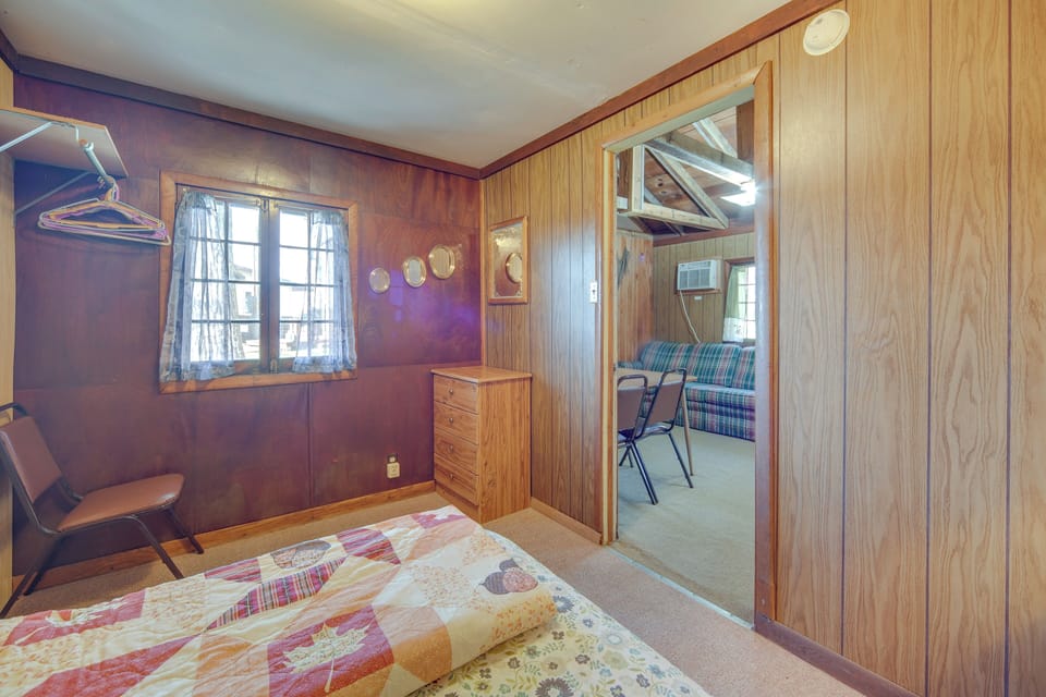 Stone Lake Cabin w/ Private Deck & Fire Pit! Cottage in Wisconsin
