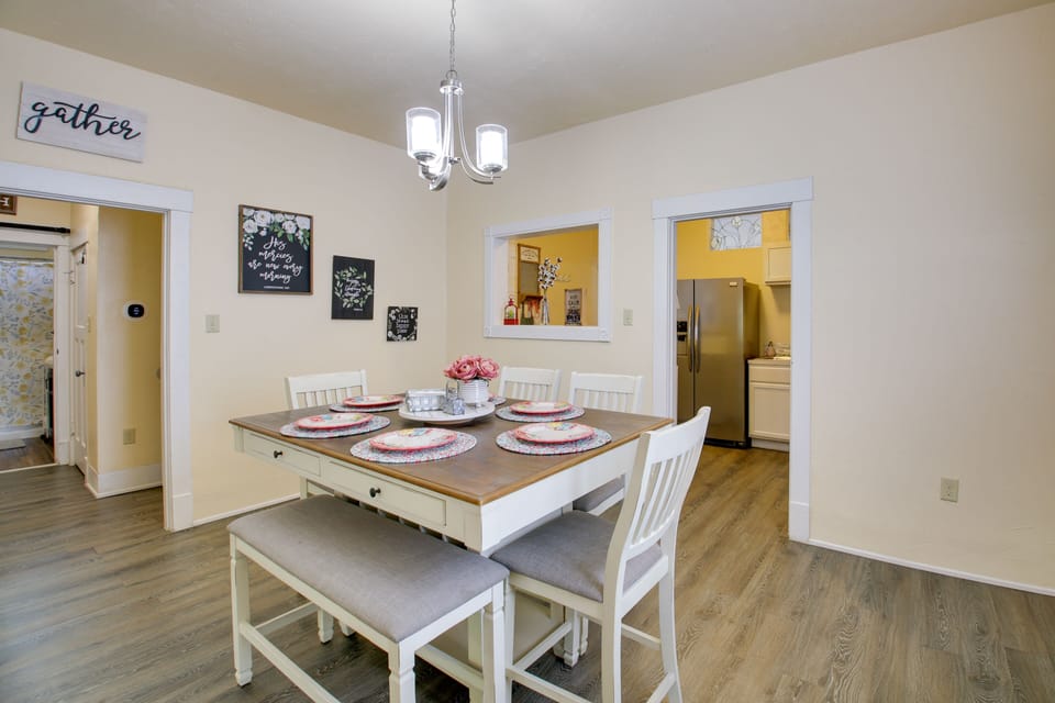 House (2 Bedrooms) | Interior