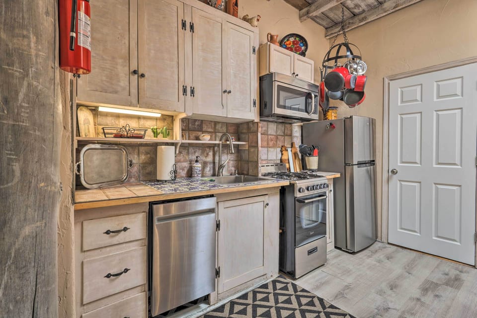 Cottage (2 Bedrooms) | Interior