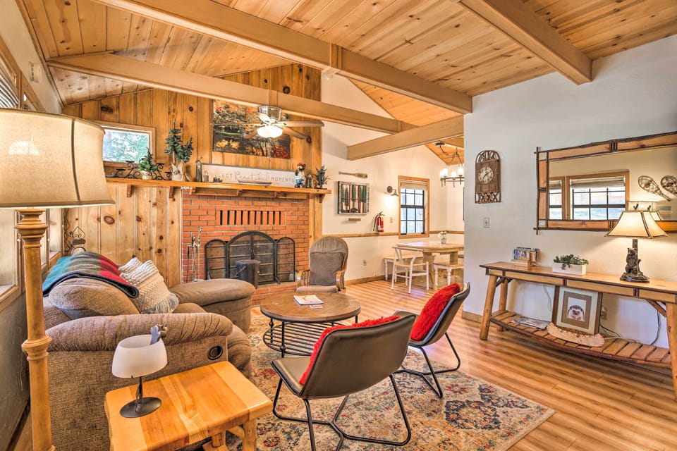 House (2 Bedrooms) | Interior