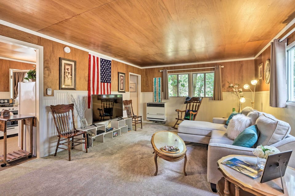 House (2 Bedrooms) | Interior