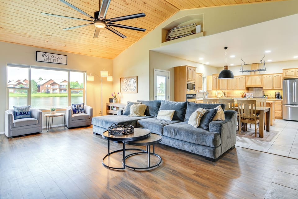 House (3 Bedrooms) | Front of property