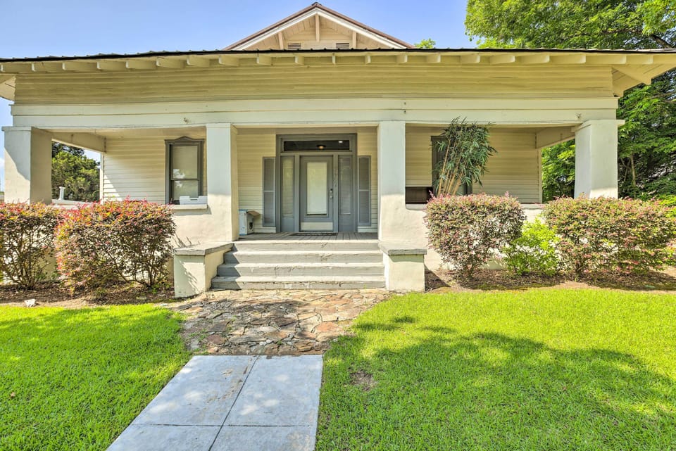 Apartment (0 Bedroom) | Interior