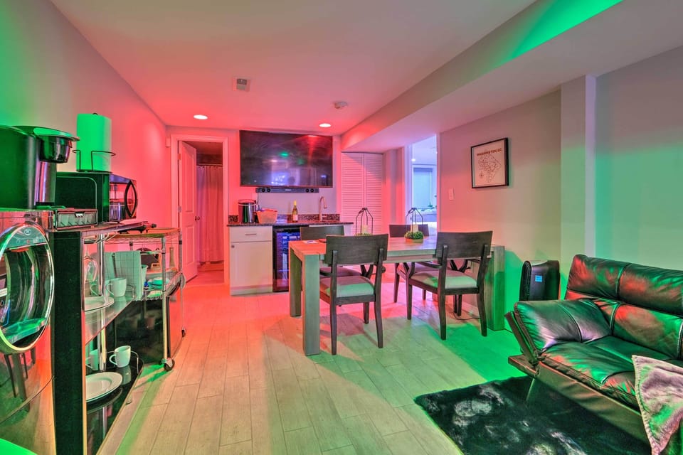 Apartment (2 Bedrooms) | Front of property