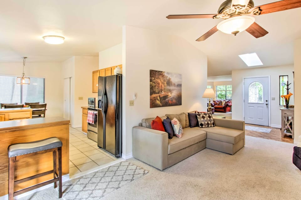 House (3 Bedrooms) | Interior