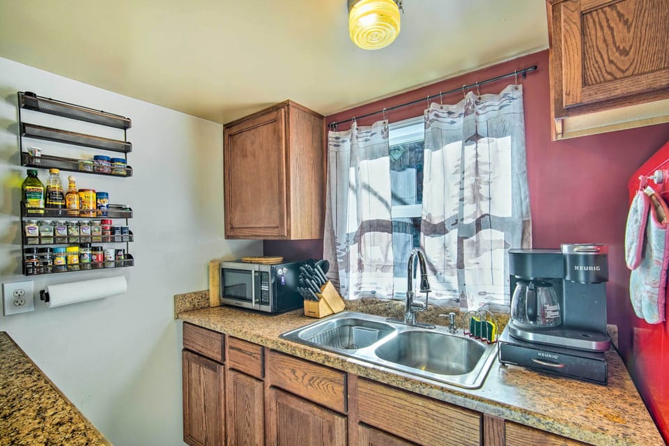 House (1 Bedroom) | Interior