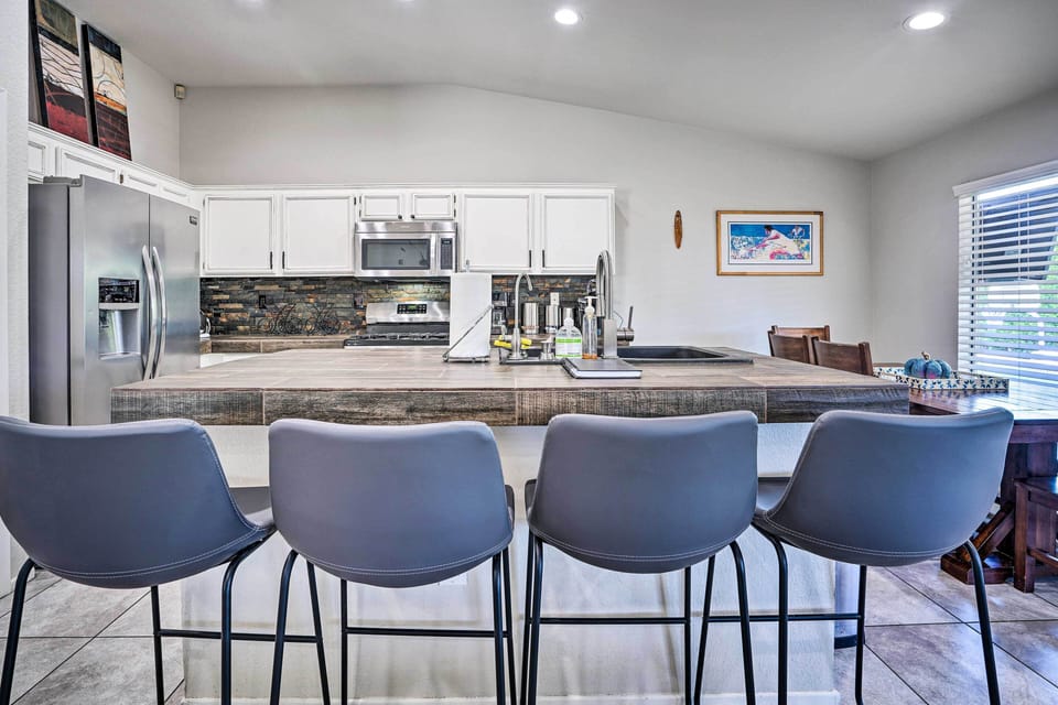 House (4 Bedrooms) | Interior