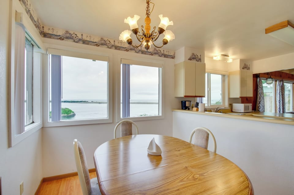 Cottage (2 Bedrooms) | Interior