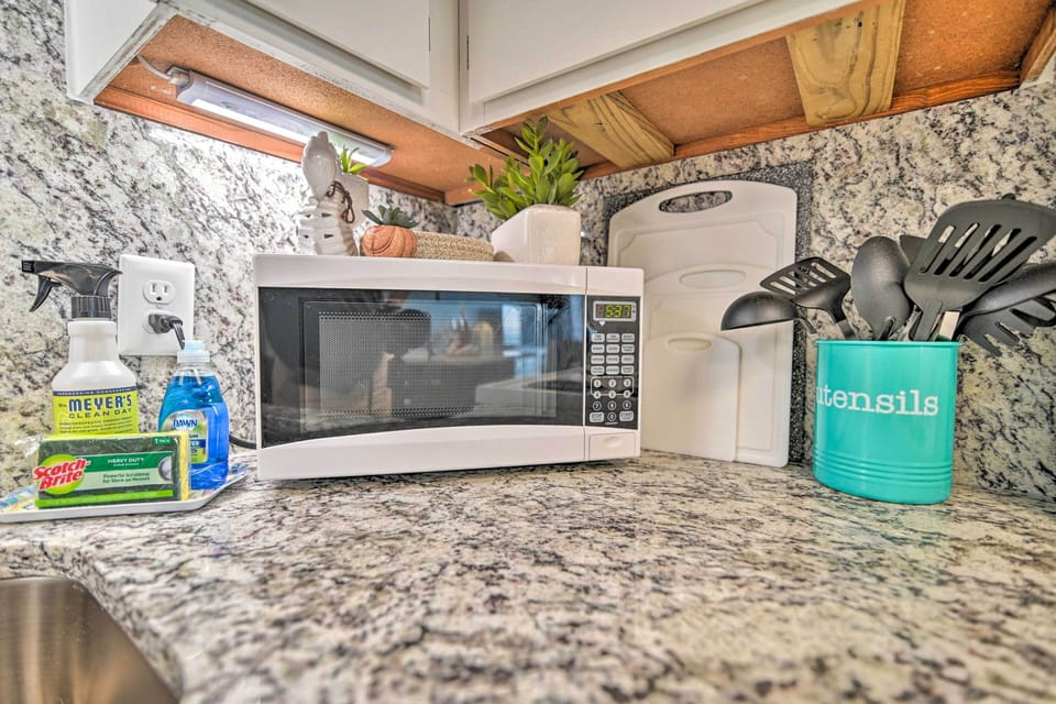 Apartment (1 Bedroom) | Interior