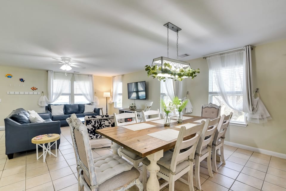 House (3 Bedrooms) | Interior