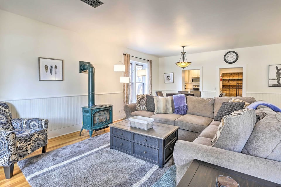 House (4 Bedrooms) | Interior