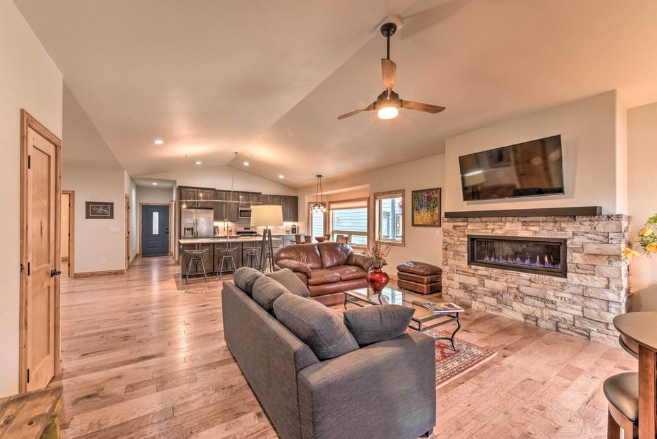 House (2 Bedrooms) | Front of property