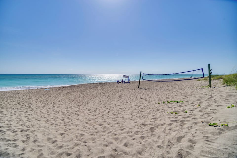 Hutchinson Island Vacation Rental w/ Beach Access! Apartment in Fort Pierce