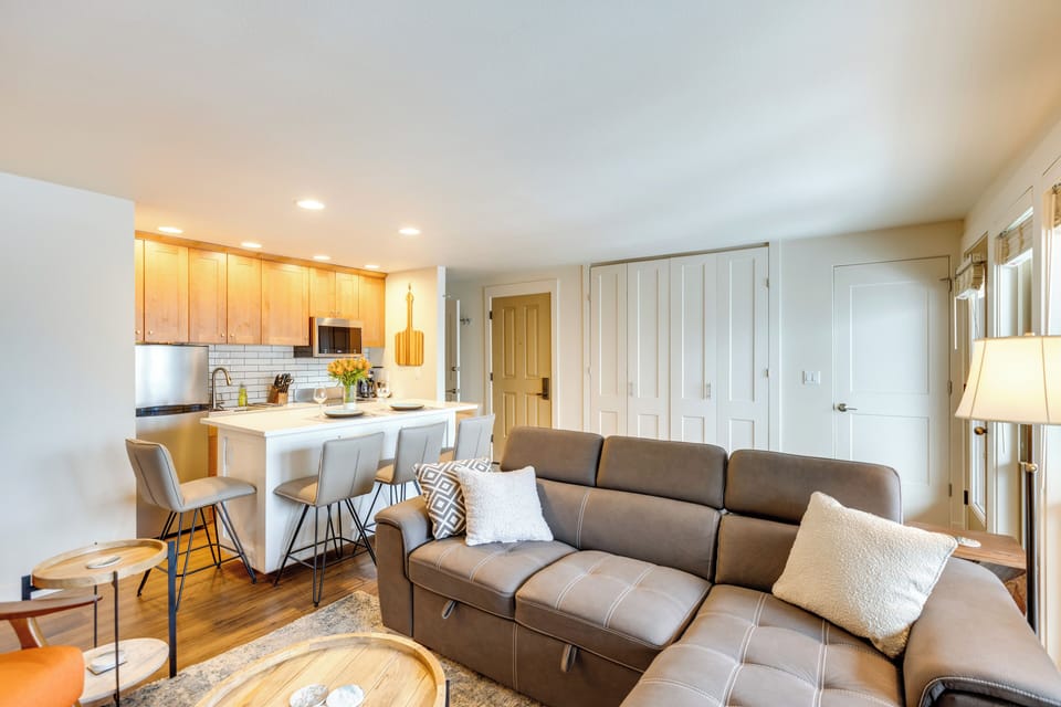 Apartment (1 Bedroom) | Interior