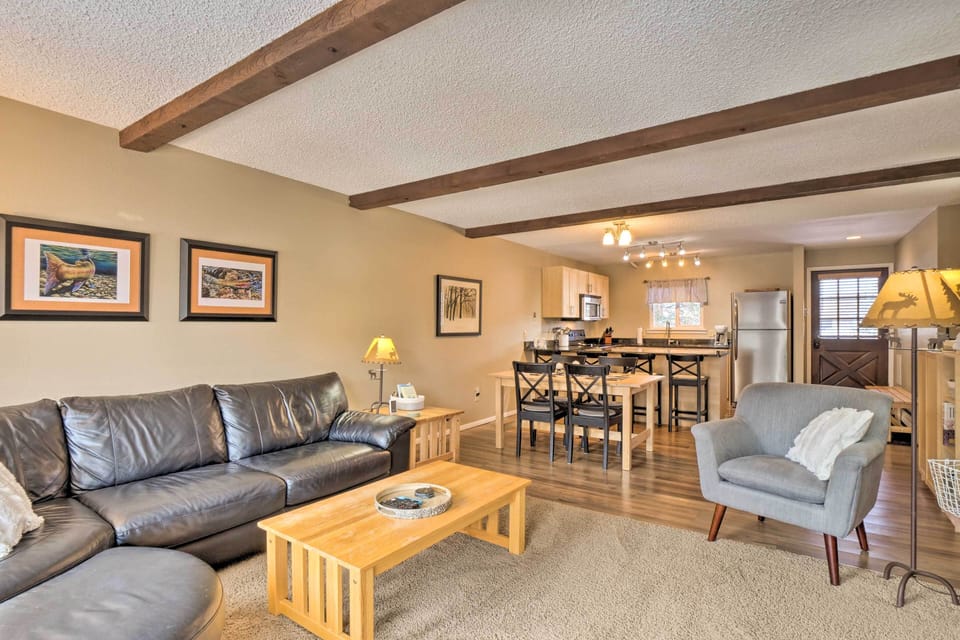 Apartment (2 Bedrooms) | Front of property