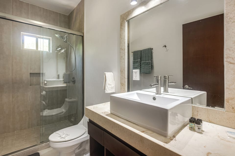 1 Mi to Beach: Luxe Playa Del Carmen Home w/ Pool Cottage in Playa del Carmen