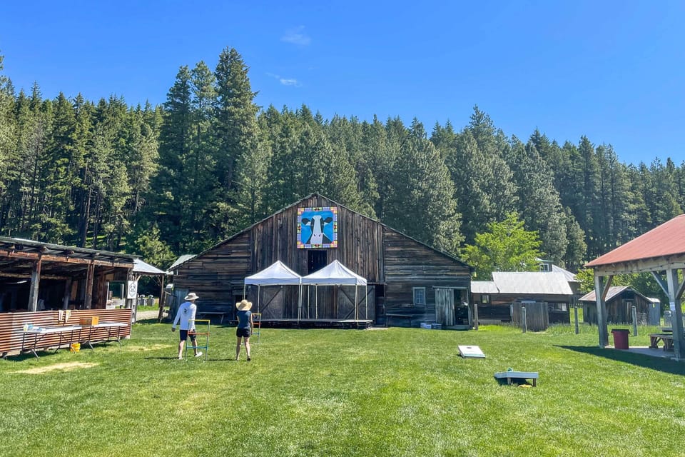 Condo w/ Outdoor Heated Pool + Hot Tub Access! Apartment in Kittitas County