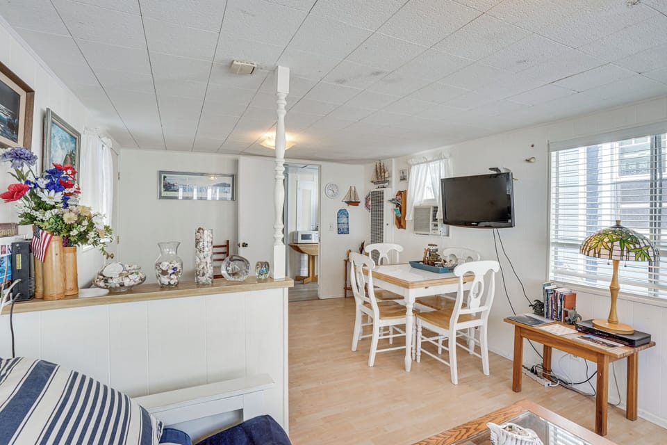 Cottage (2 Bedrooms) | Interior