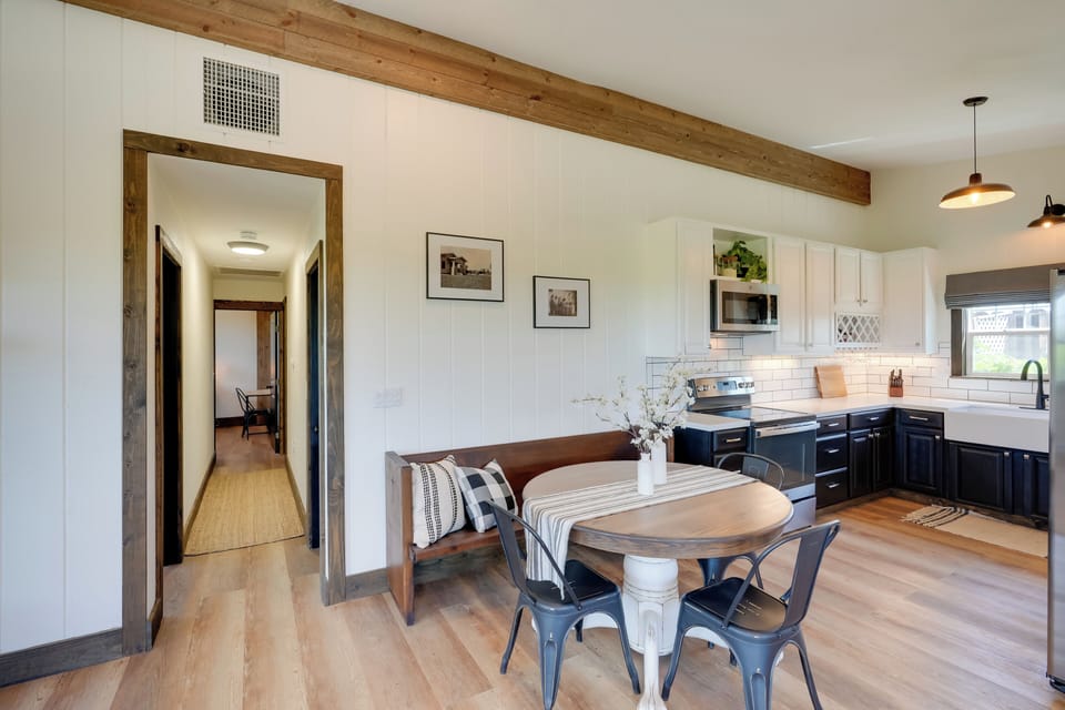 Cottage (2 Bedrooms) | Interior