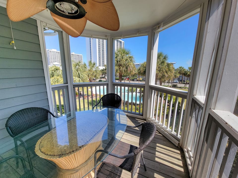 Villa, 4 Bedrooms | Property grounds