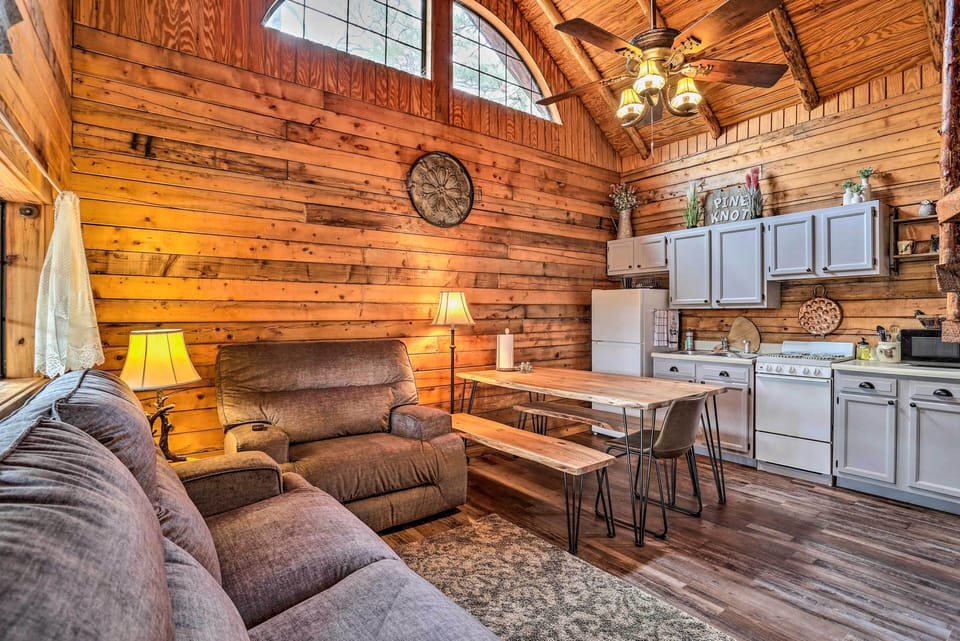 House (1 Bedroom) | Interior