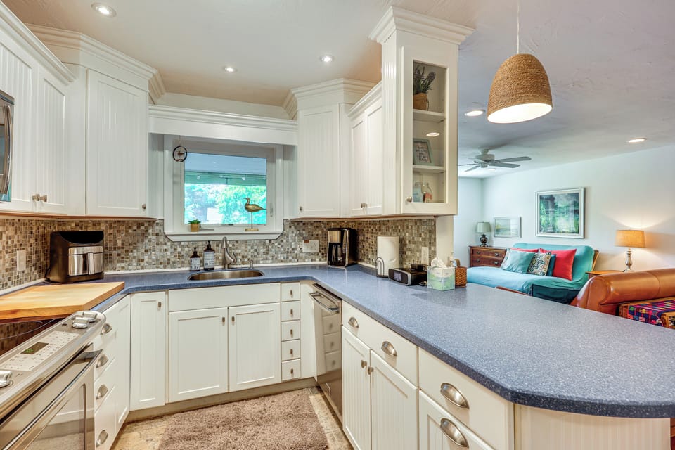 Cottage (2 Bedrooms) | Interior