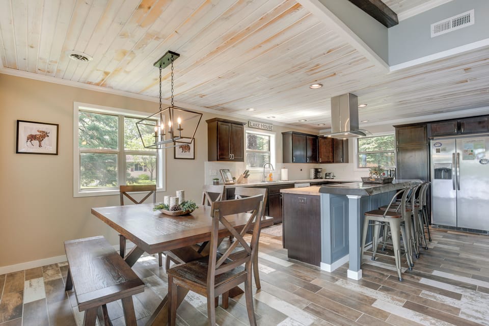 House (3 Bedrooms) | Interior