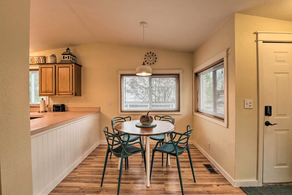 Cottage (2 Bedrooms) | Interior