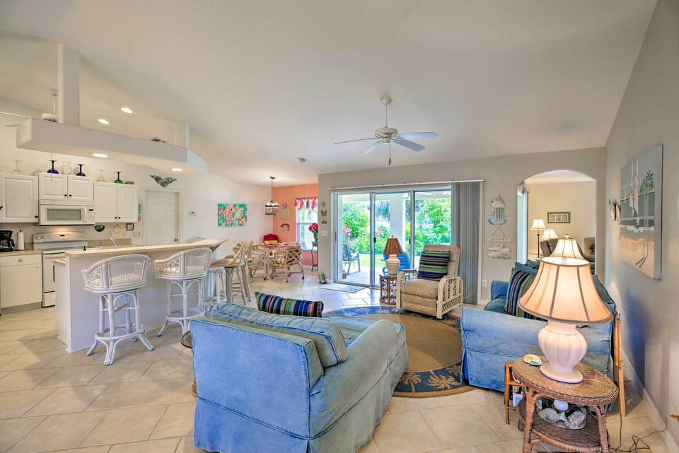 House (2 Bedrooms) | Interior