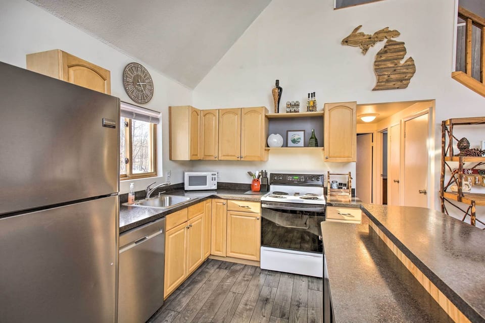 Cottage (2 Bedrooms) | Interior