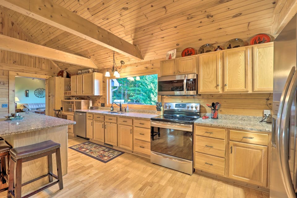 House (2 Bedrooms) | Interior