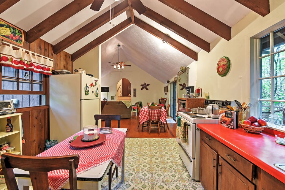 Cottage (2 Bedrooms) | Interior