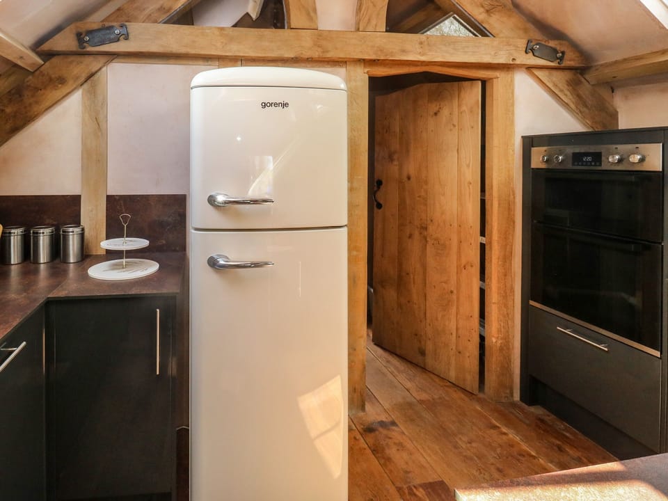Fridge, dishwasher, electric kettle, toaster