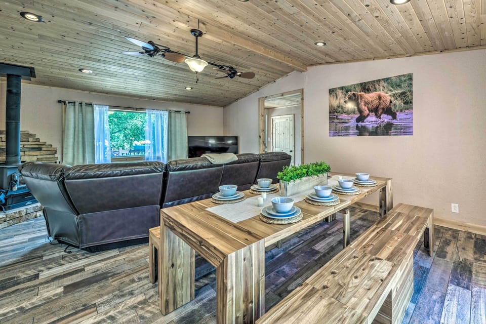 House (3 Bedrooms) | Interior