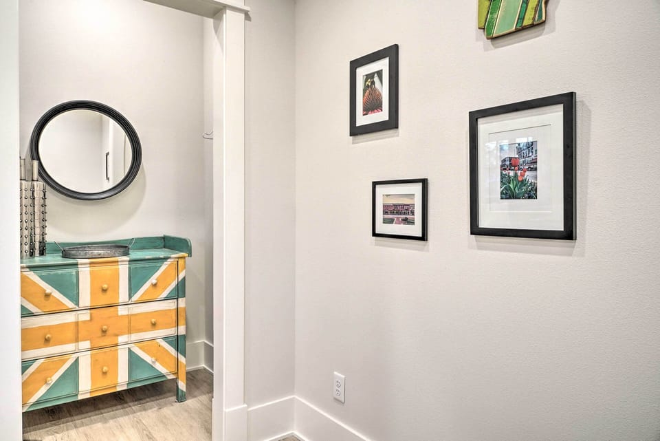 Apartment (0 Bedroom) | Interior