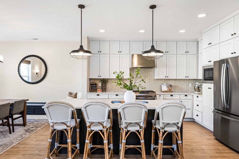 House, 5 Bedrooms | Private kitchen | Fridge, oven, dishwasher, coffee/tea maker