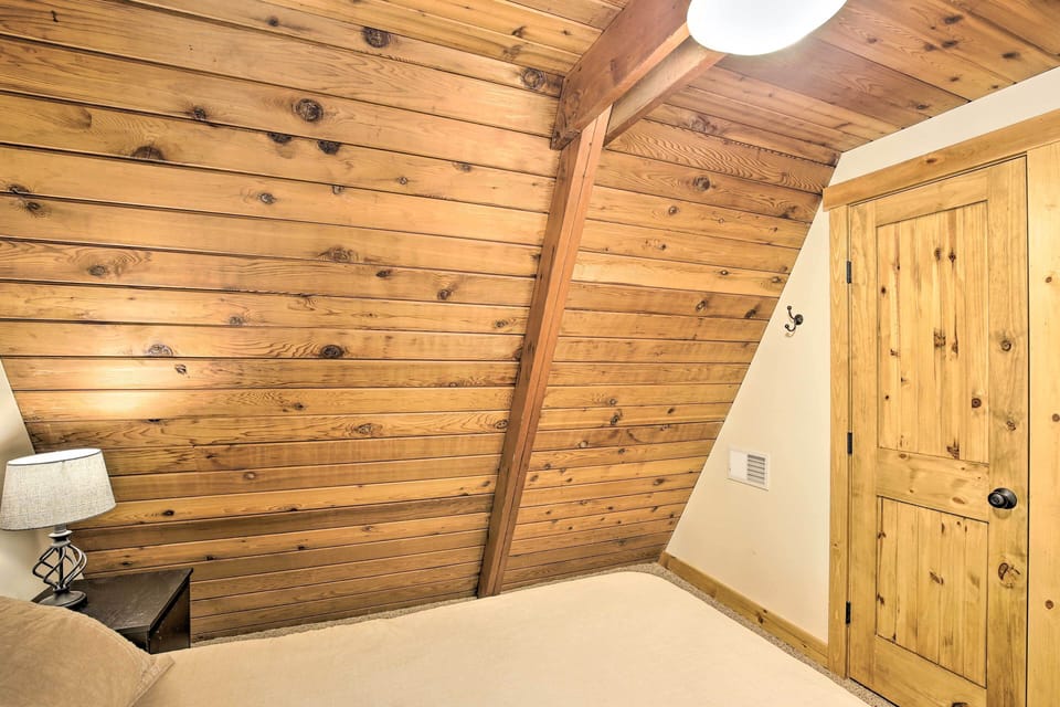 Cottage (2 Bedrooms) | Interior