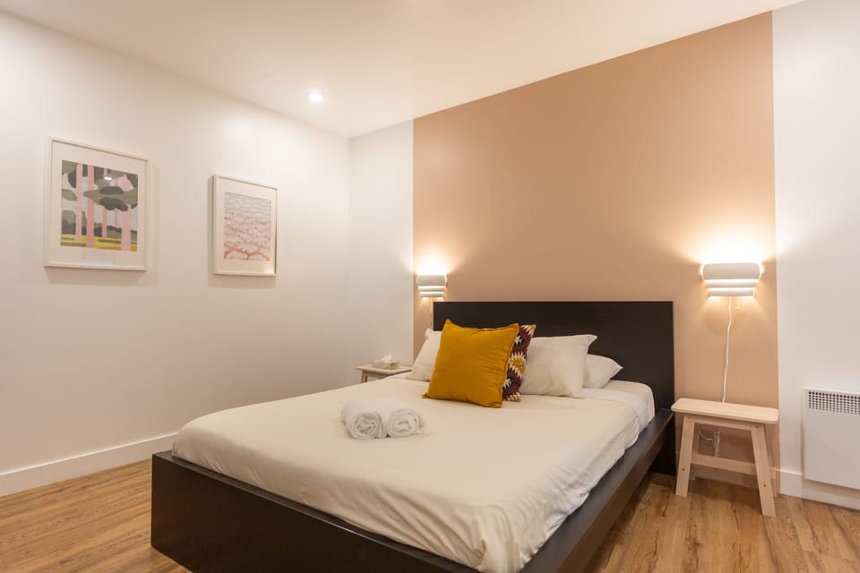 Room, 1 Double Bed | Free WiFi, bed sheets