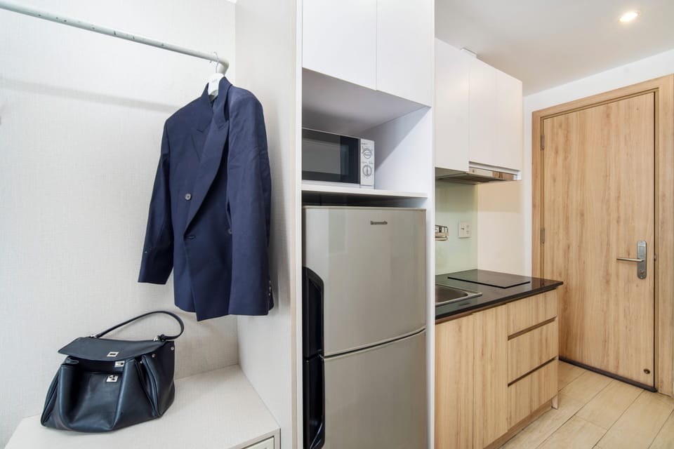 Standard Studio | Private kitchen | Fridge, microwave, electric kettle