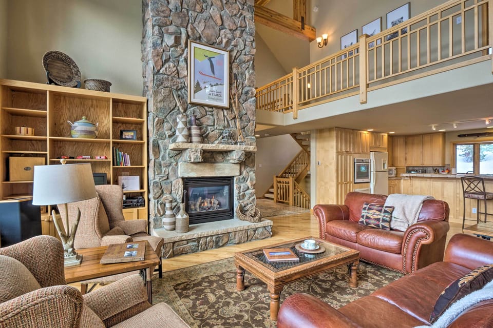 House (5 Bedrooms) | Interior