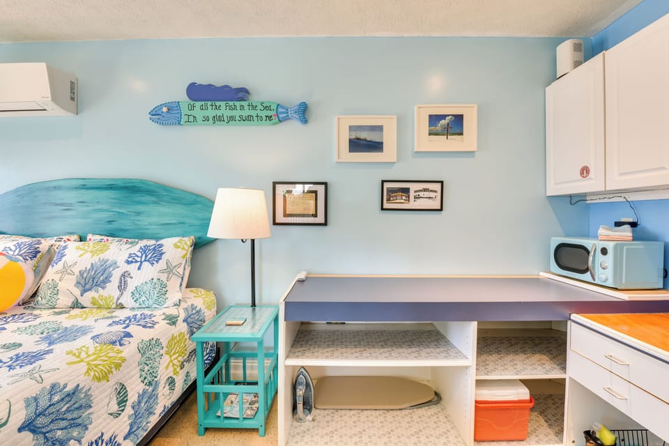 Apartment (0 Bedroom) | Interior