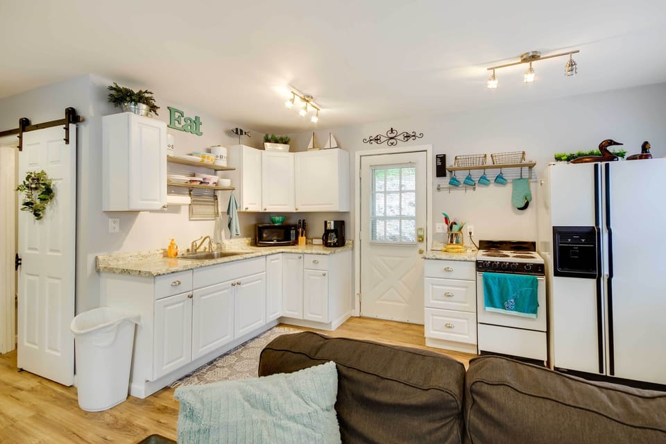 House (2 Bedrooms) | Interior