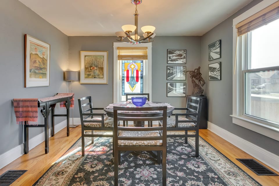House (2 Bedrooms) | Interior