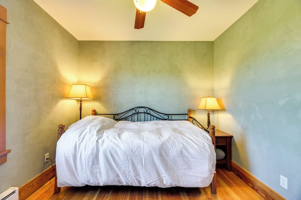 House (5 Bedrooms) | Interior