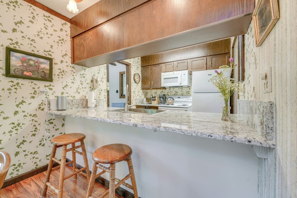House (2 Bedrooms) | Interior